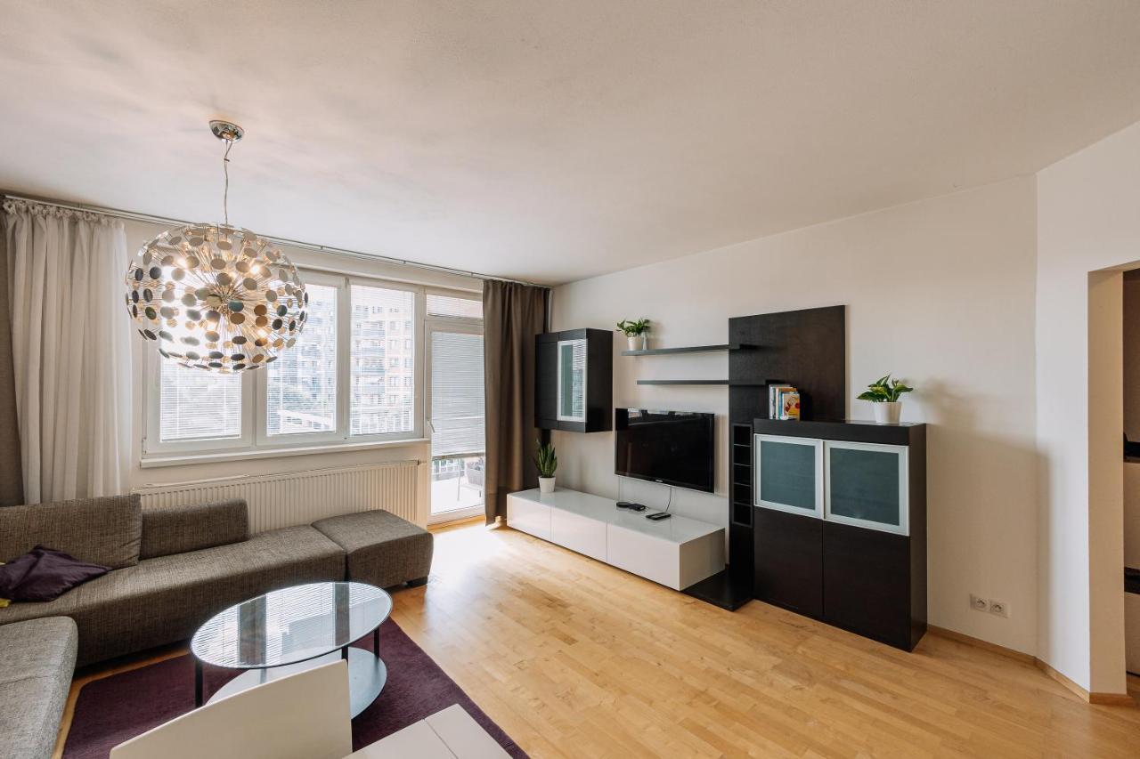 Apartment Family Bratislava Parking Slot Included! Exterior foto